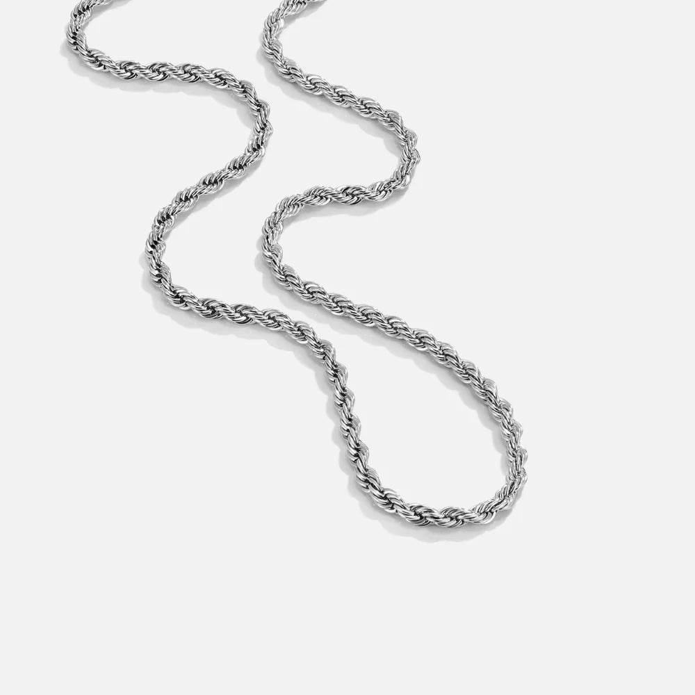 Calla Twisted Chain Necklace