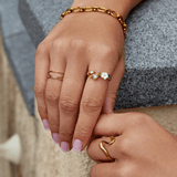 Crystal White Blossom Ring Gold