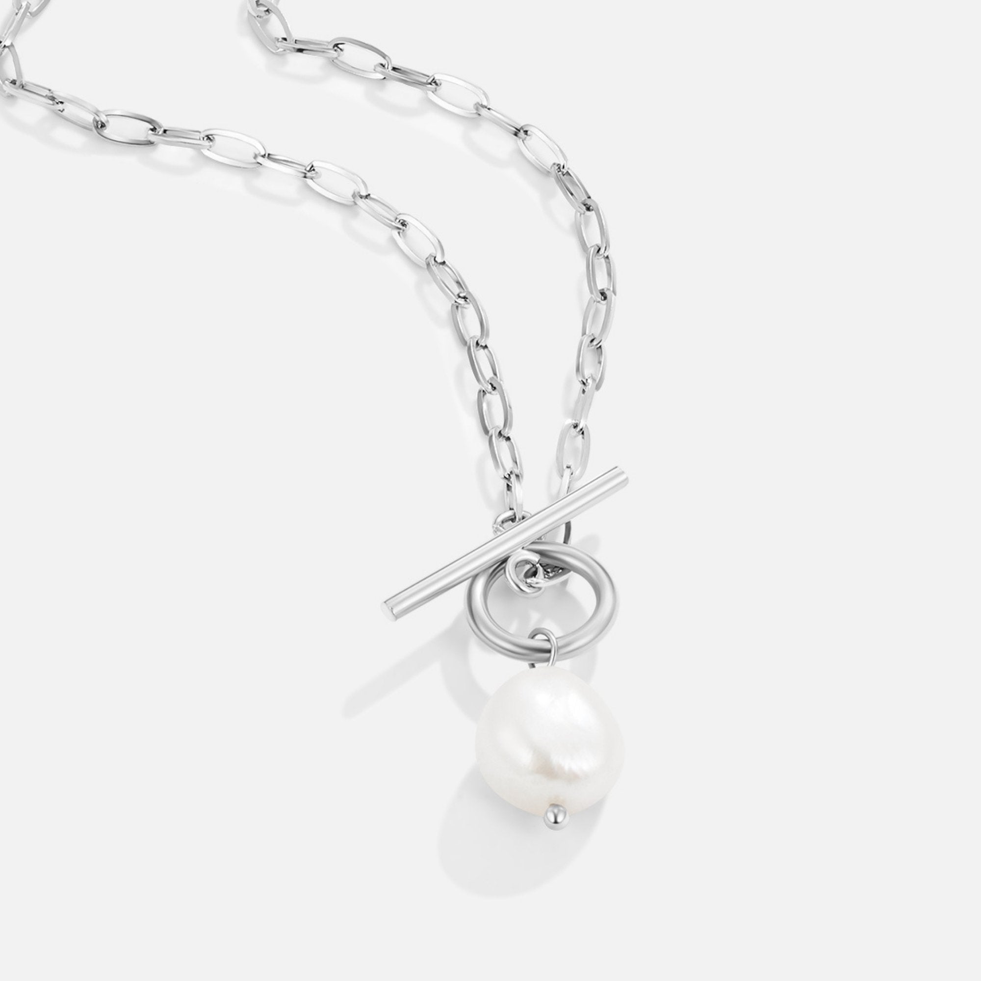 Eva Freshwater Pearl Necklace